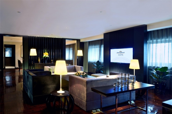 Hotel Howard Johnson IFC Plaza (Ningbo)